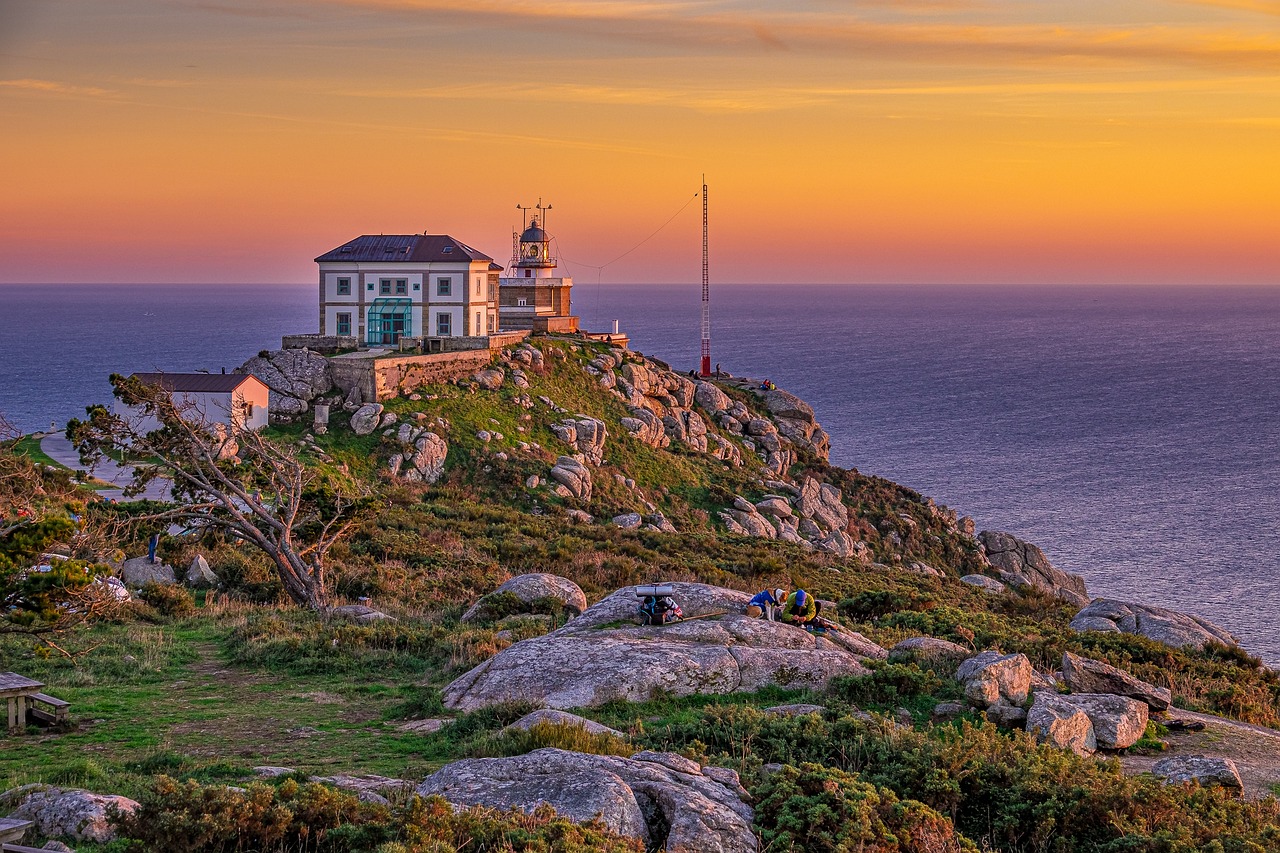 How to Use Tech to Automate Your Vacation Planning